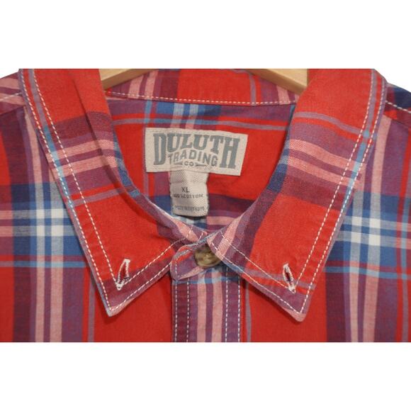 Duluth Trading Co Red Plaid Short Sleeve Button Up Shirt Men’s XL Cotton - Picture 3 of 4
